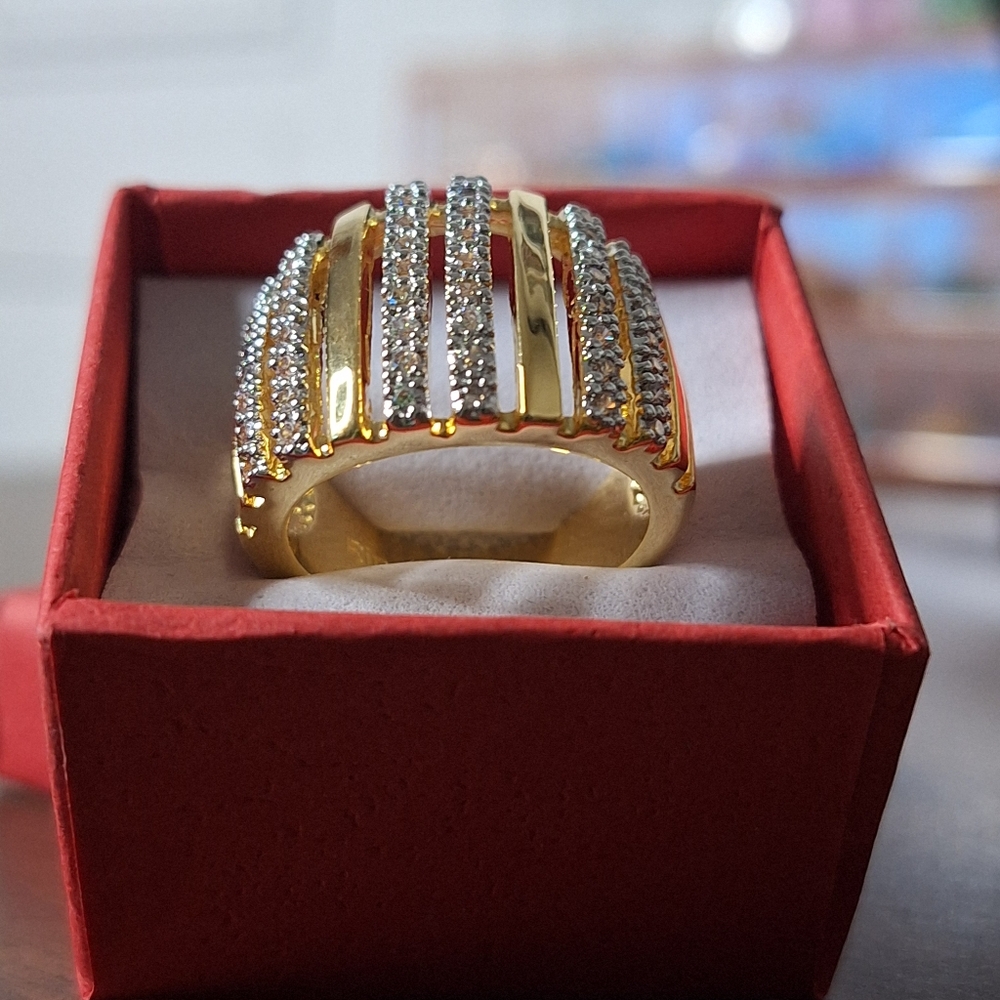 Swarovski Gold and Clear Crystal Wide Statement Ring - Picture 2 of 9